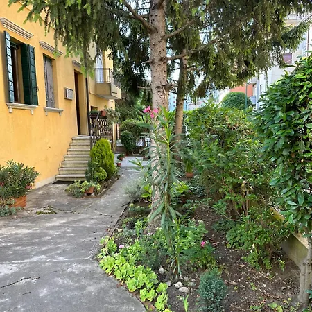 Arham Guesthouse Bembo 11 Mestre Exterior photo